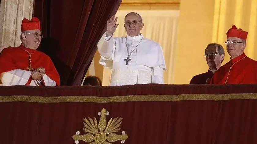 Habemus Papam: momento ene l cual el nuevo Papa es presentado al mundo desde el Balcón de San Pedro