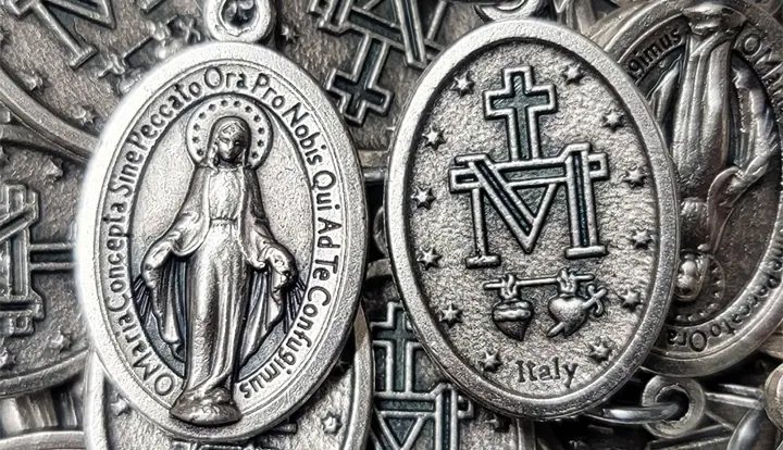 Medalla Milagrosa de Nuestra Señora, la Virgen María