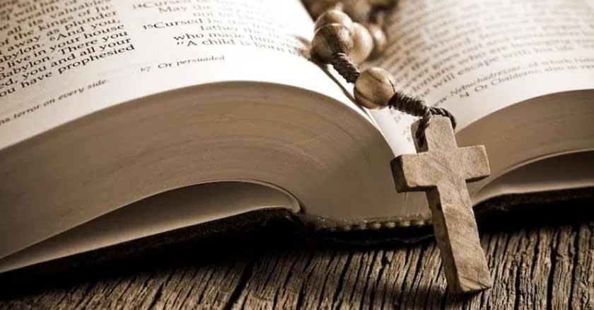biblia rosario mandamientos resumidos meditados para jovenes