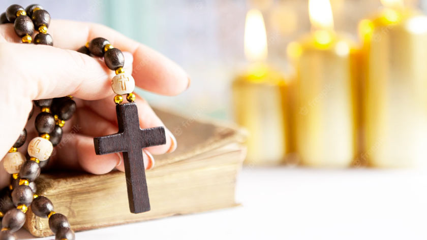 rezar el santo rosario con novena rosario  dias