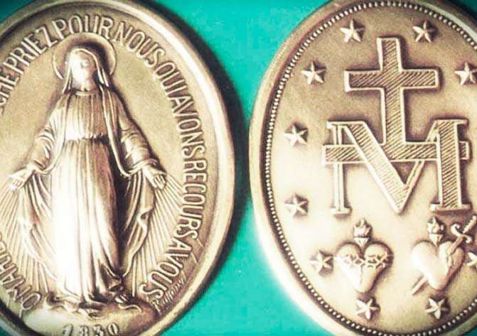 Virgen De La Medalla Milagrosa