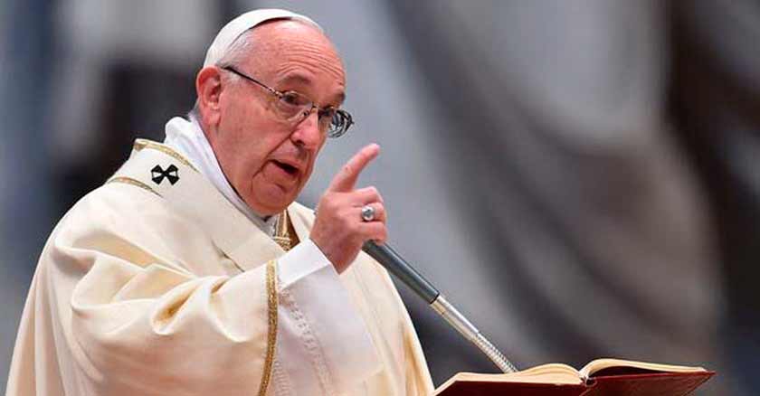 evangelio de hoy papa francisco evangelio del dia ayudemonos los unos a los otros anuncio de la pasion