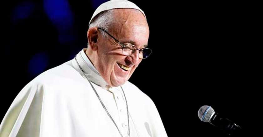 evangelio de hoy papa francisco evangelio del dia cumplir los mandamientos de Dios con amor