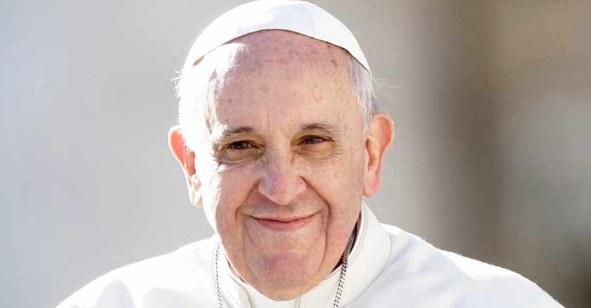 Secret of Pope Francis to healing wounds in marriage pope smile
