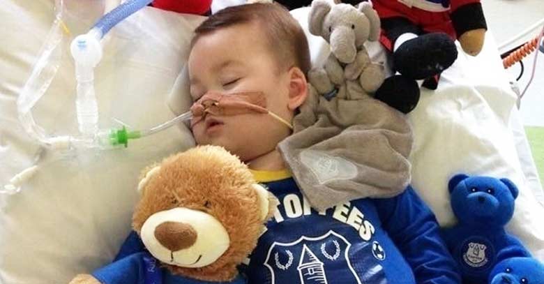 alfie evans cuidados intensivos hospital papa francisco padres inglaterra