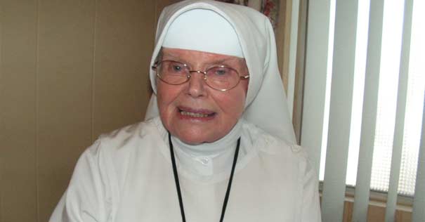 madre antonia monja hija de multimillonario