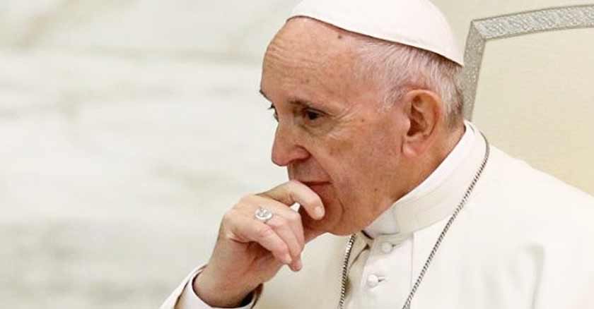 papa francisco confirma joven con cancer jesus sufre con todos