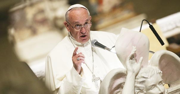 papa francisco cuidado idolatria belleza dios amor