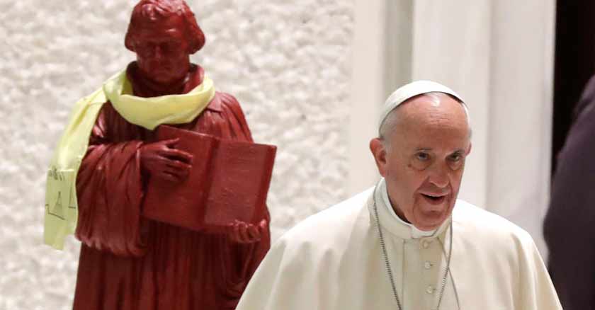 papa francisco estatua martin lutero conmemora reforma