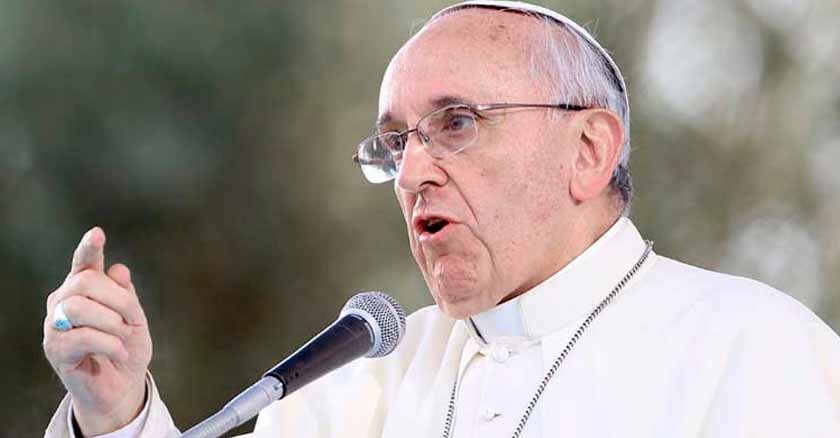 papa francisco hipocrita capaz destruir comunidad con hipocresia