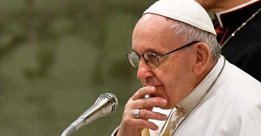 papa francisco jamas dialogues con el demonio
