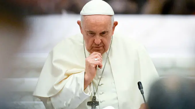 papa francisco la mundanidad te conduce a la doble vida hipocresia