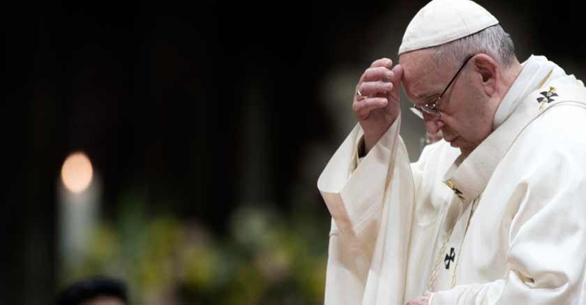 papa francisco ofrece oraciones afectados de coronavirus covid  mundo orando