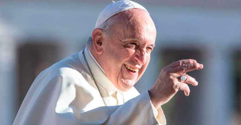 papa francisco pasos para conocer a jesus realmente el papa sonrie