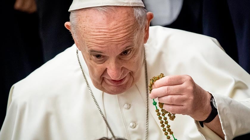 papa francisco rezar rosario mayo paz europa ucrania mundo