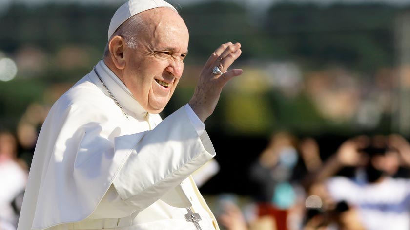 papa francisco transfiere responsabilidades obispos motu propio