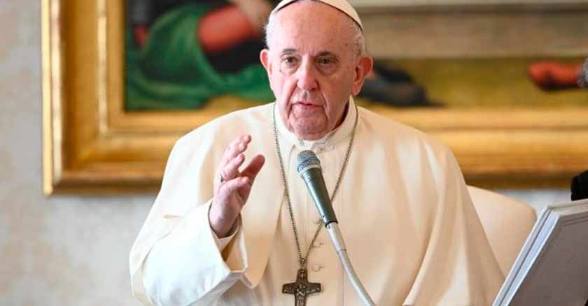 pope francis communities own path lack holy spirit