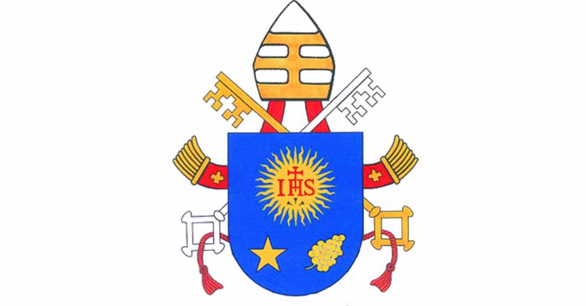 vaticano aumenta proteccion de imagenes papales escudo papal