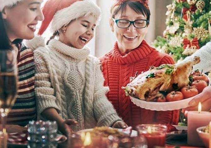 Oración familiar para la Cena de Navidad o Cena de Nochebuena Oración familiar para la Cena de Navidad o Cena de Nochebuena